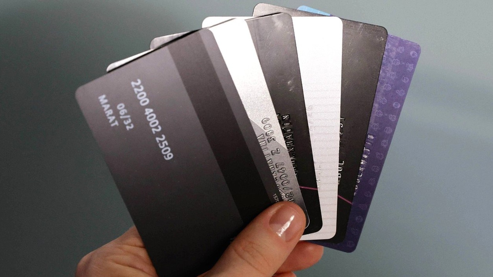 Россиян будут информировать об их кредитах через Госуслуги