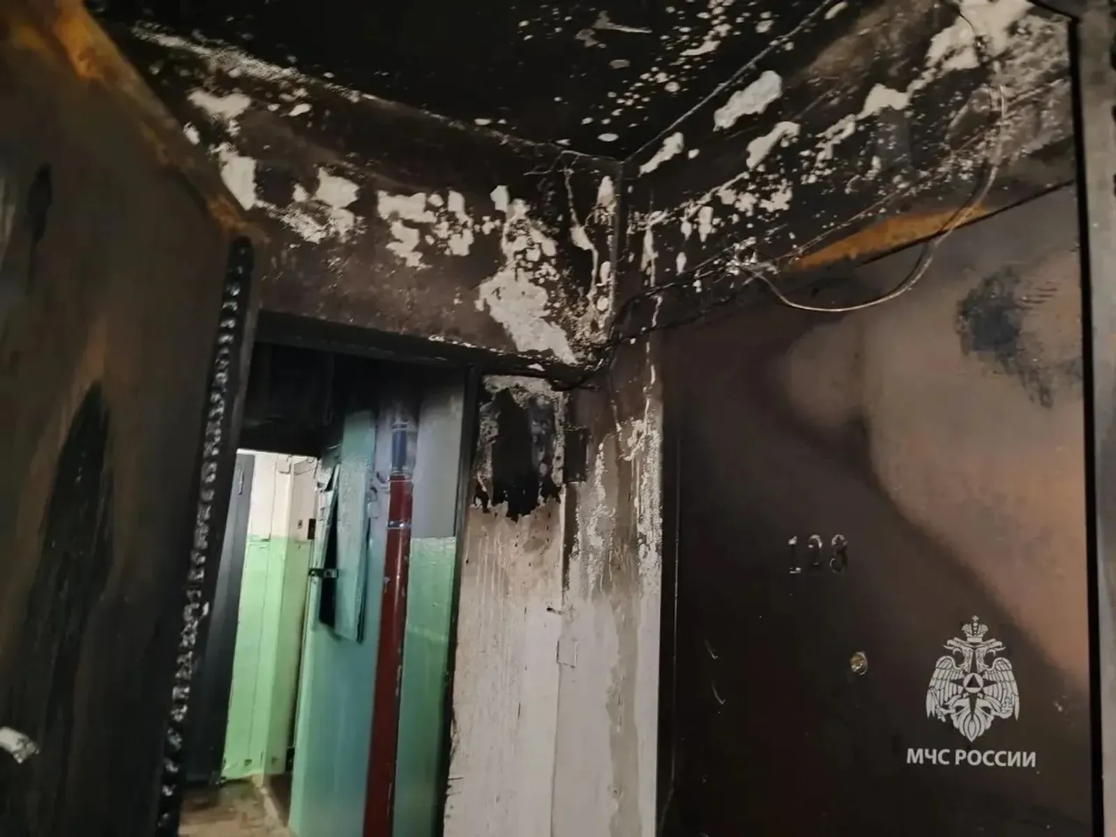 В Башкирии при пожаре в многоквартирном доме погиб мужчина