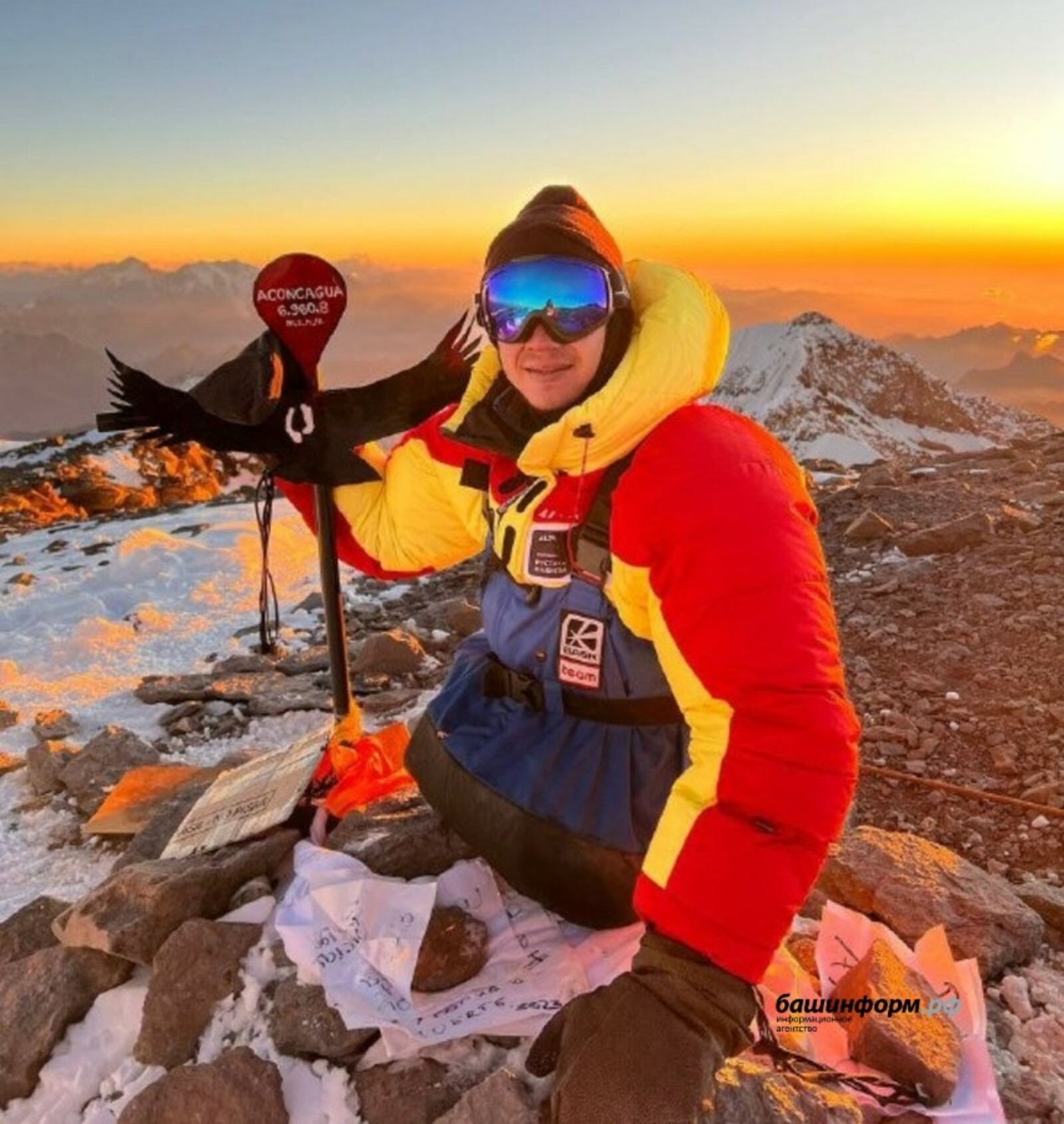 «Мы это сделали!»: Рустам Набиев покорил высочайшую вершину Южной Америки — Аконкагуа