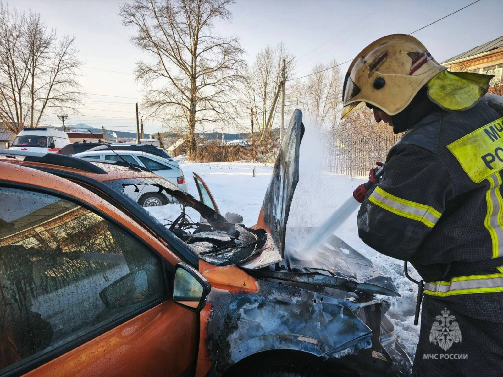 В Башкирии очевидец спас водителя горящей «Гранты»