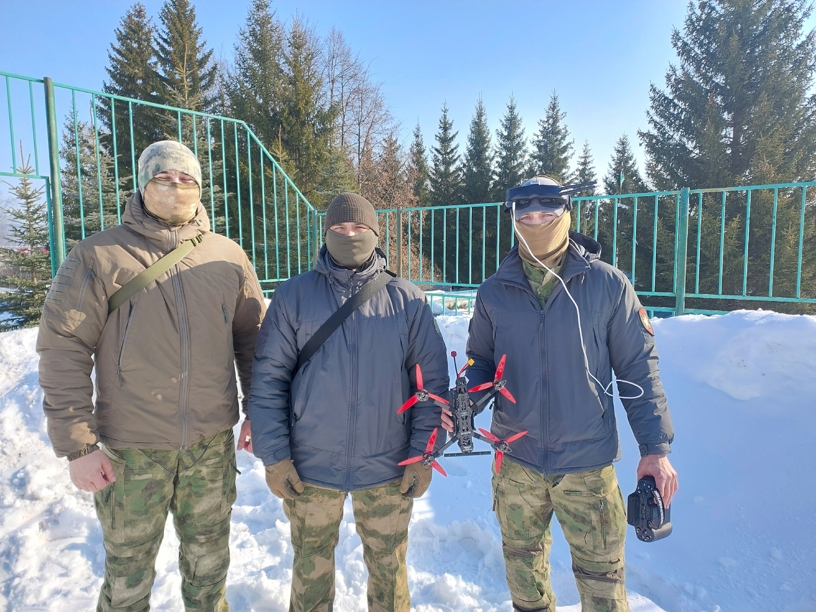 Бойцы из Башкирии работают с ударными и разведывательными БПЛА