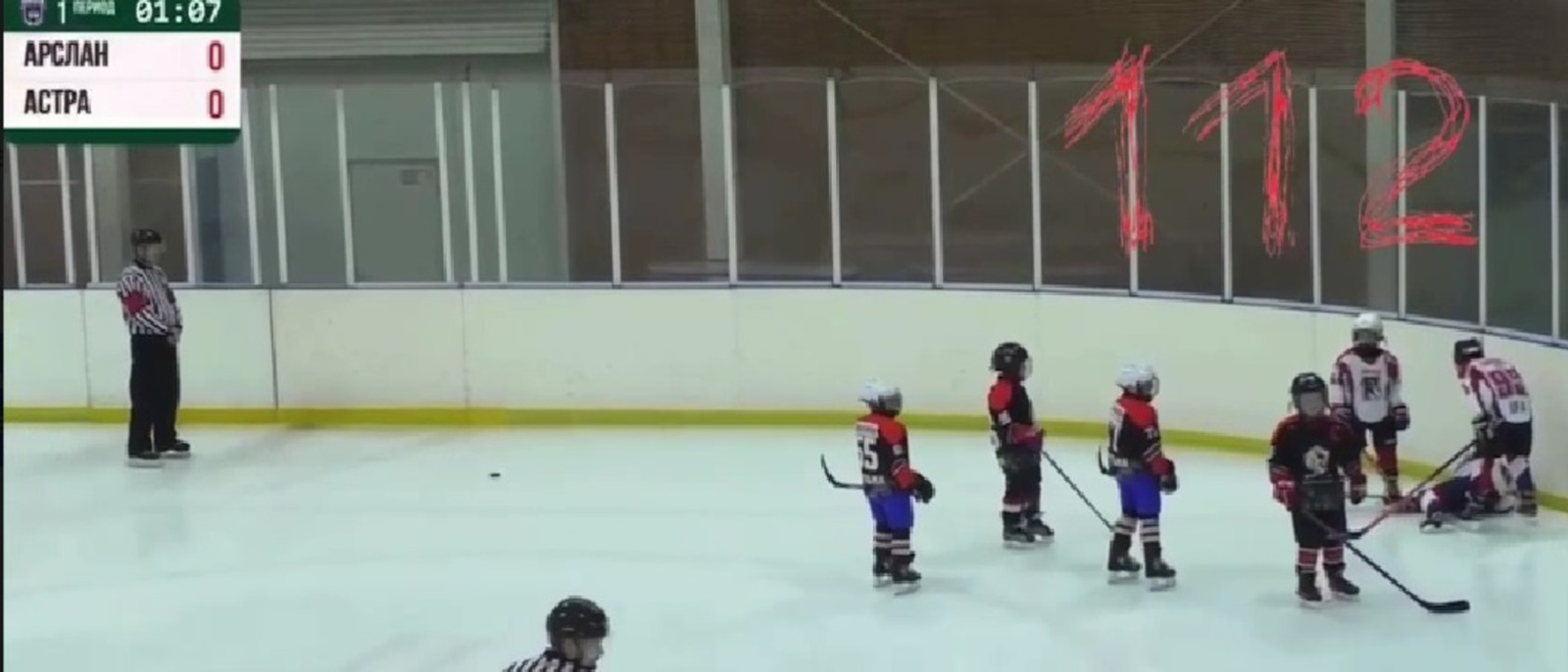 В Уфе в РДКБ восстанавливают 8-летнего хоккеиста, сломавшего позвоночник