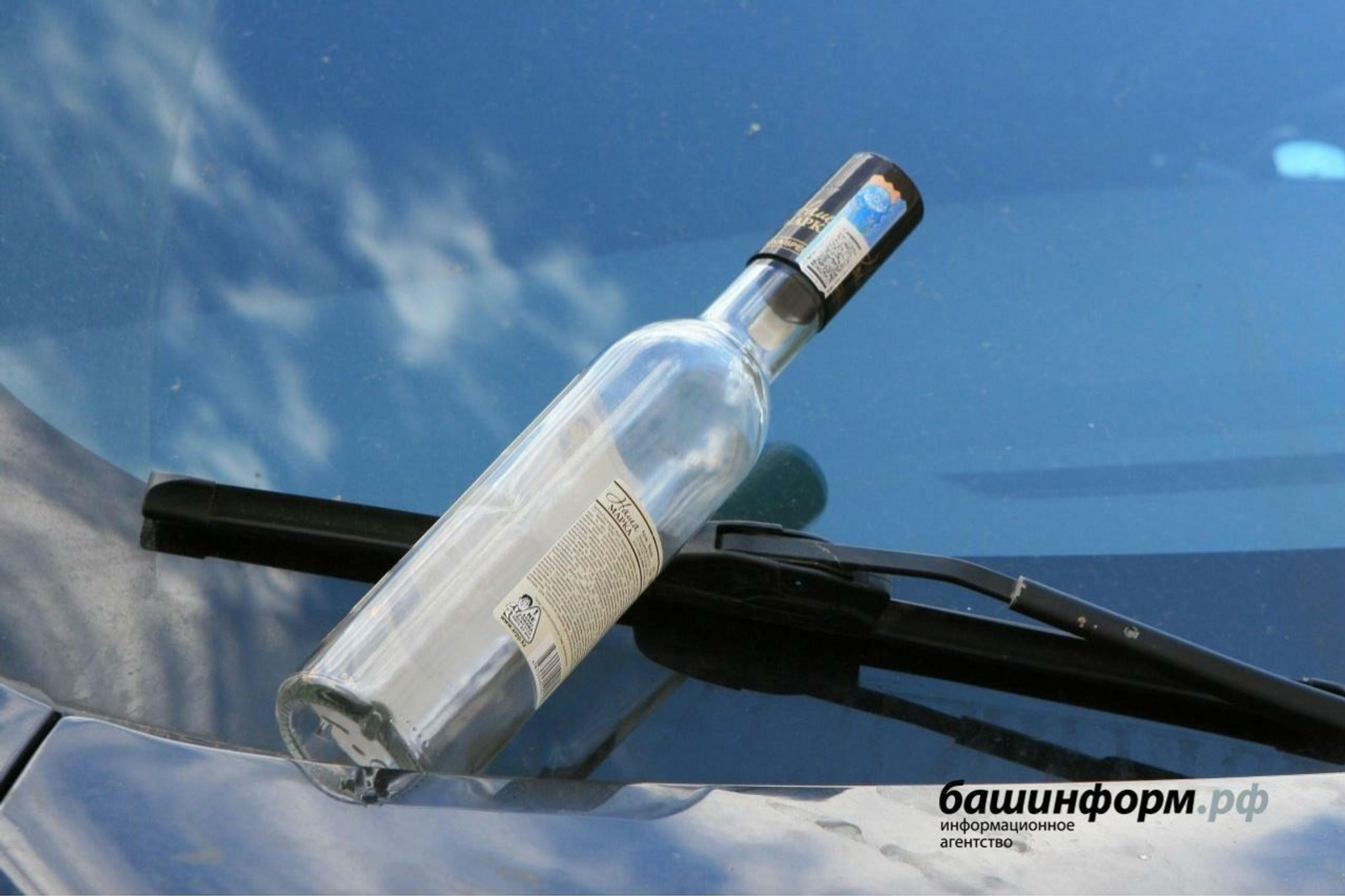 В Башкирии женщина лишилась Jeep Grand Cherokee из-за пьющего за рулем мужа