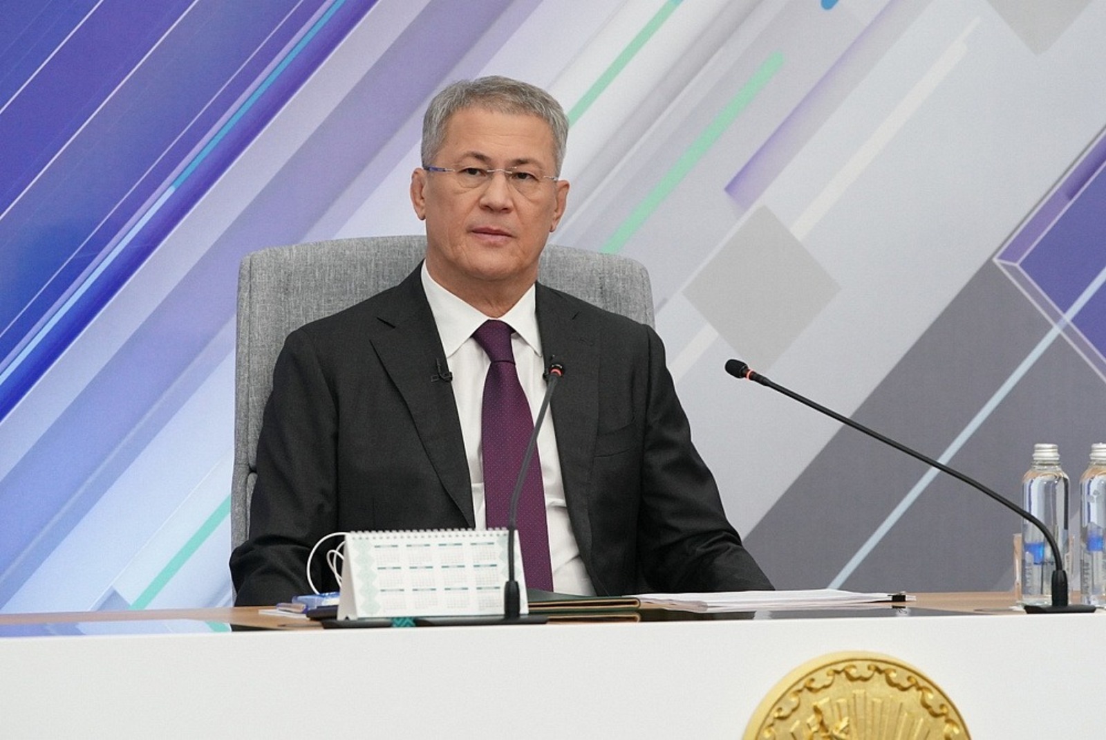 Стало известно, куда чаще всего жители Башкирии присылают вопросы Хабирову