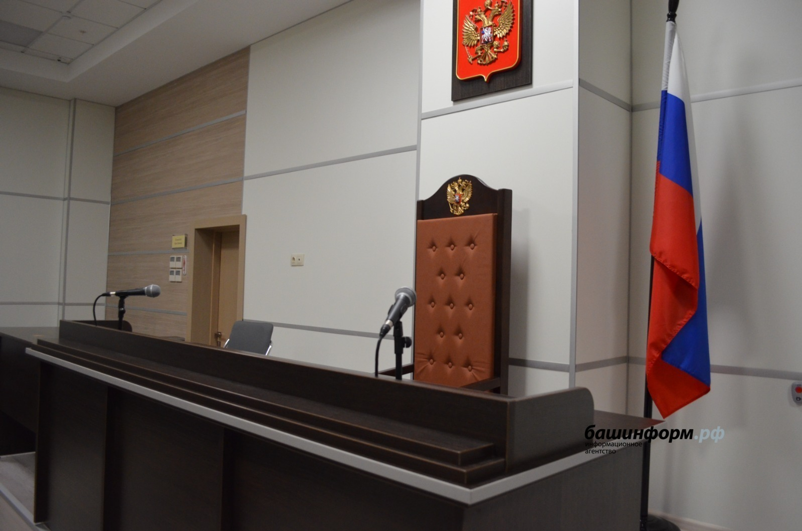 Мужчина в Башкирии отсидит 8 лет за убийство отца табуретом