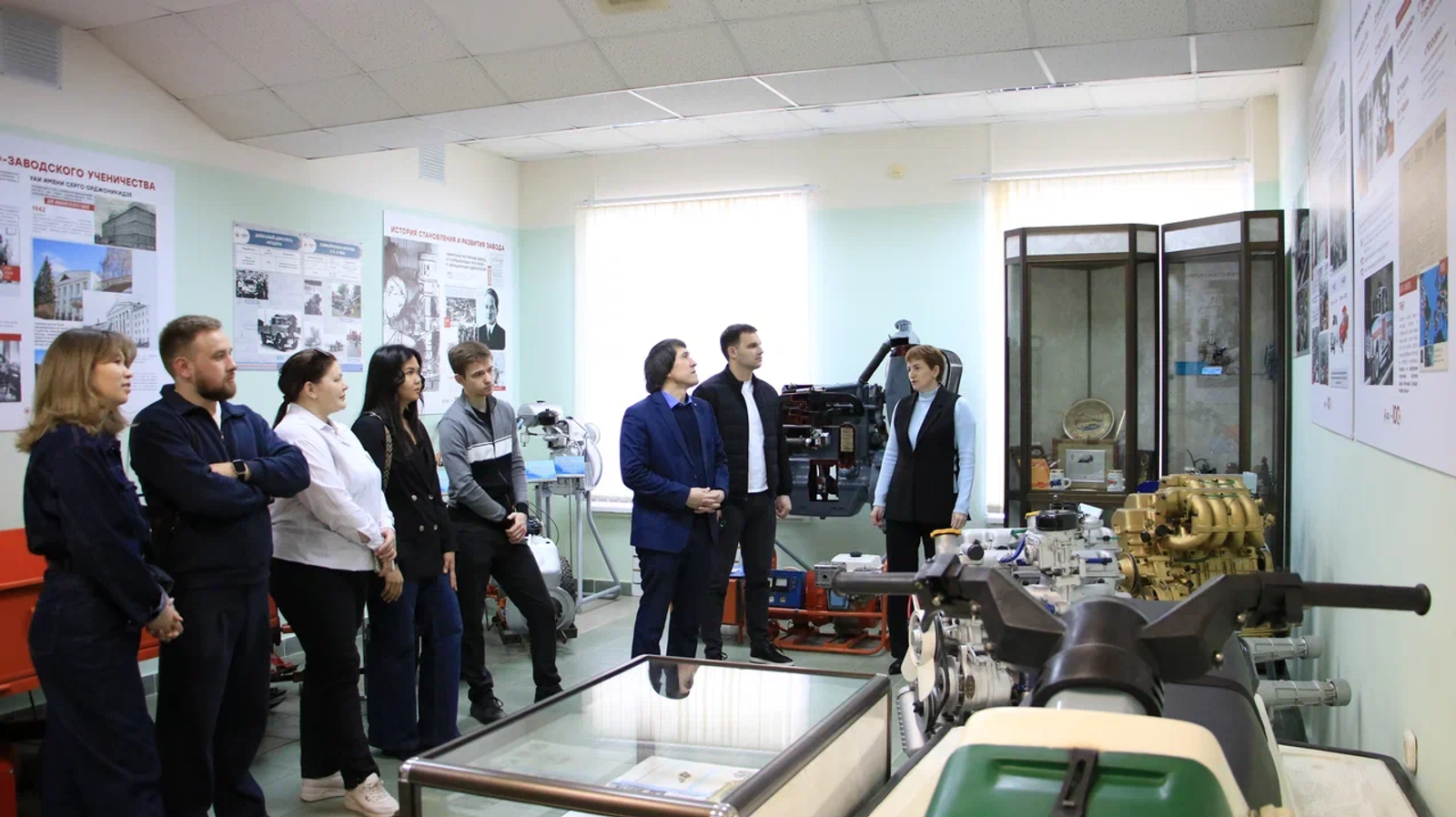 Клуб молодых учёных кампуса и Евразийского НОЦ побывал на производстве ОДК-УМПО