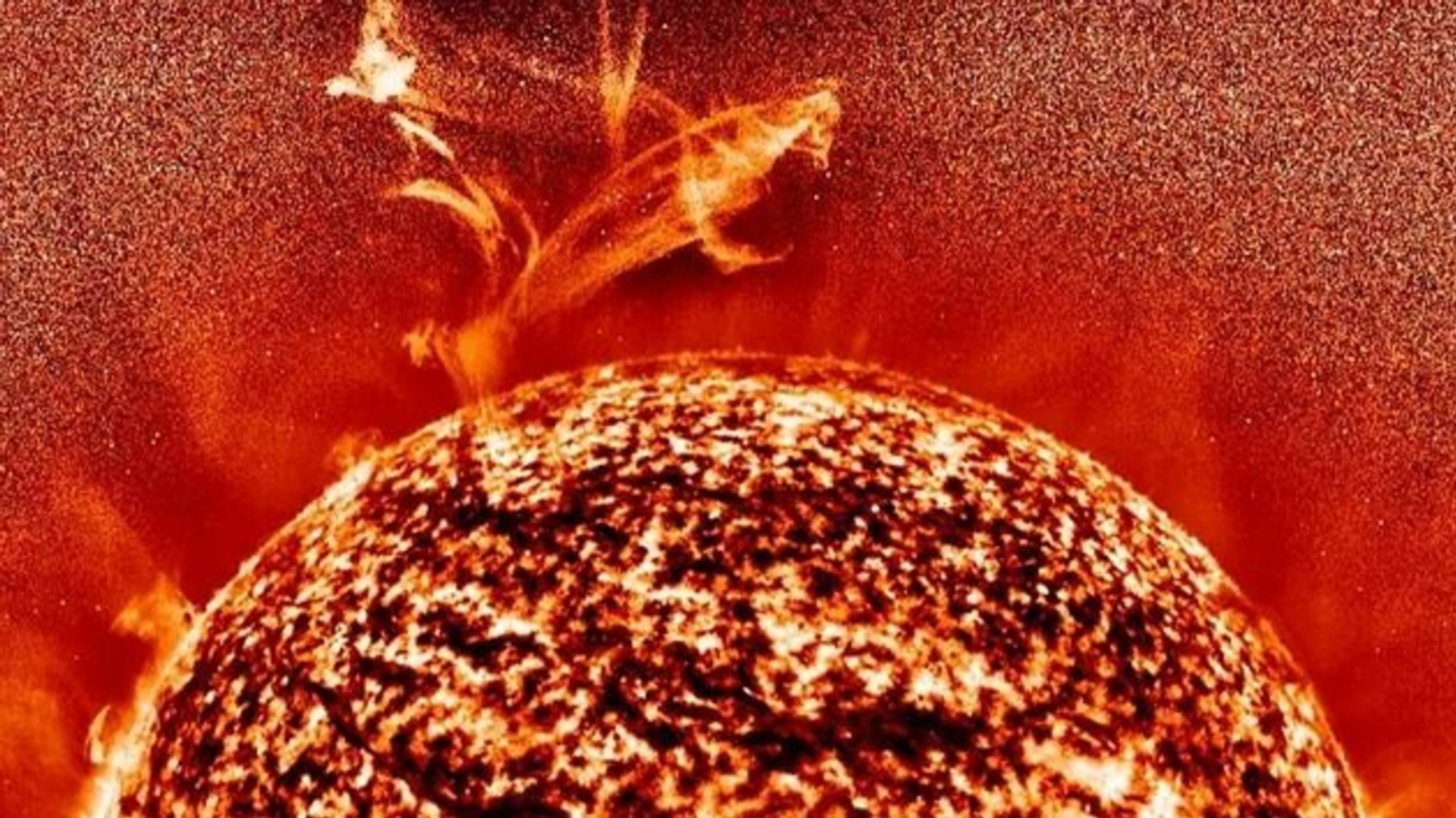 Учёные предупредили о возможных сильных магнитных бурях