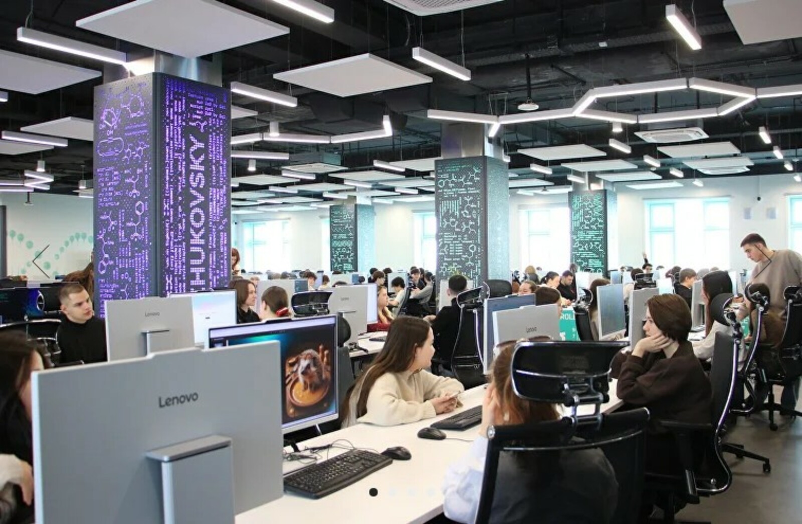 Участниками Лектория НОЦ по искусственному интеллекту стали 200 студентов