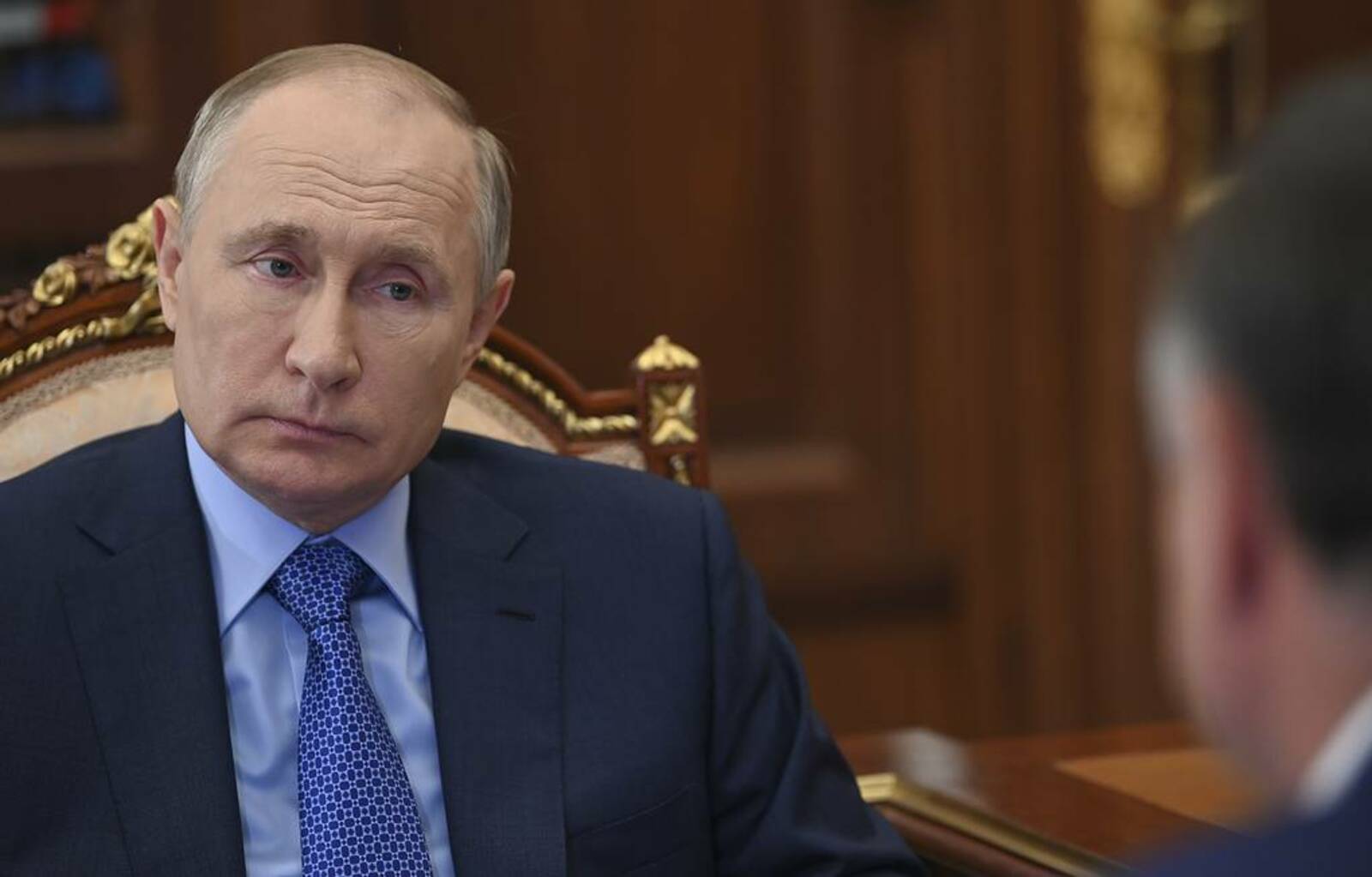 Путин: нельзя терять в ДТП столько людей, как при военных действиях