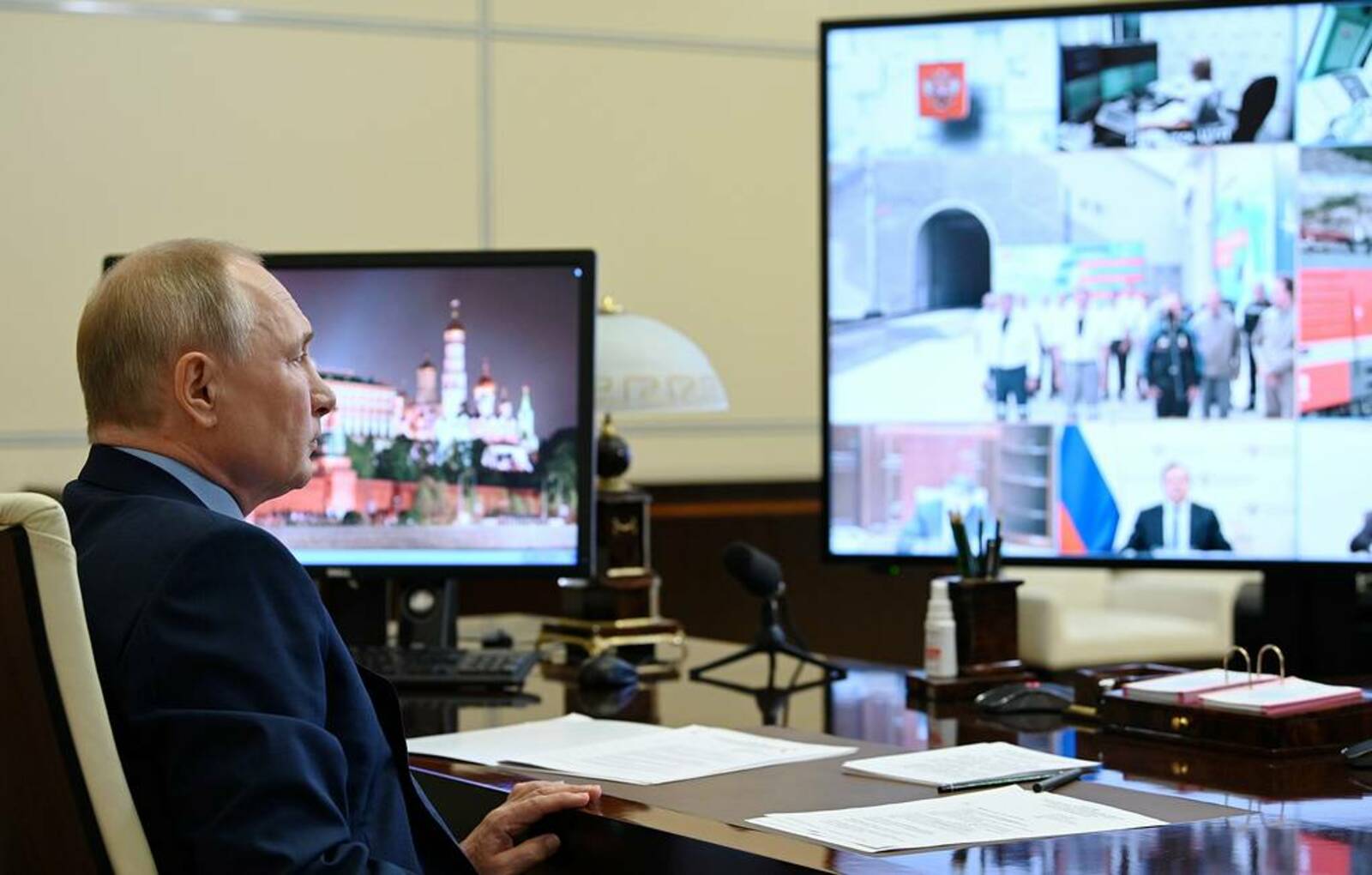 Путин считает, что надо наградить участников строительства тоннеля на БАМе